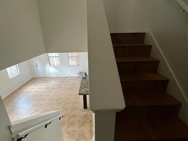 15506 Waldron Cir #A — Photo 2