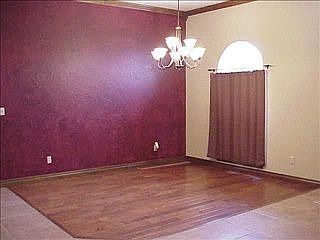 5th image of 3001 Twin Lake Dr