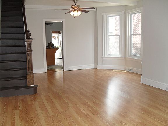 living room/ dining room