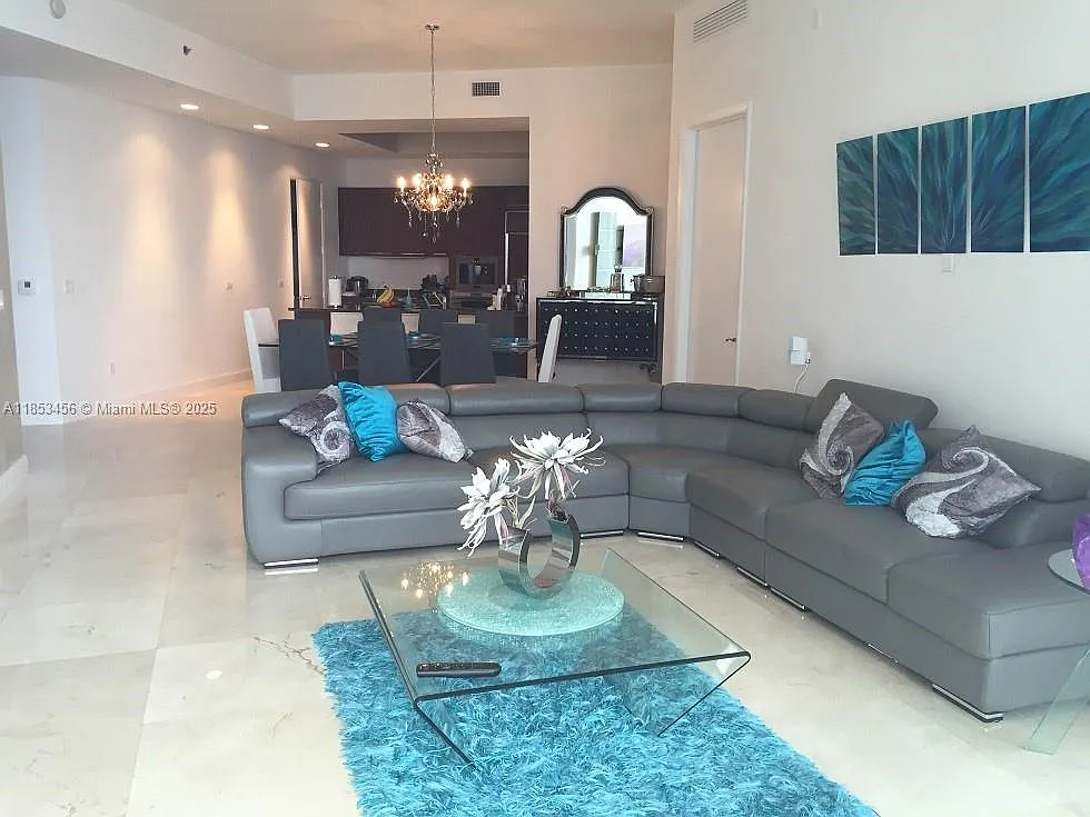 16001 Collins Ave — Photo 2