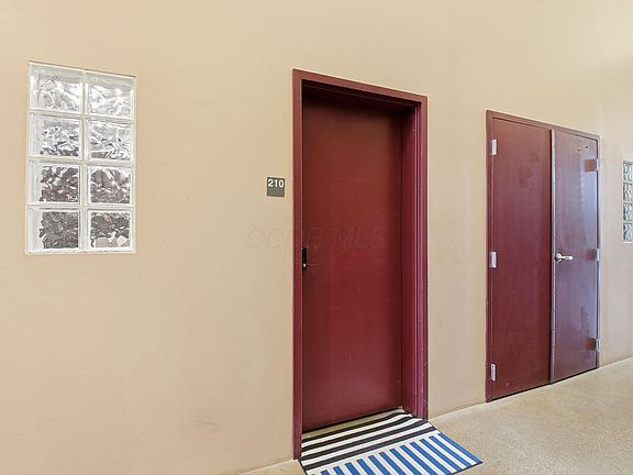 3rd image of 367 Auden Ave APT 210