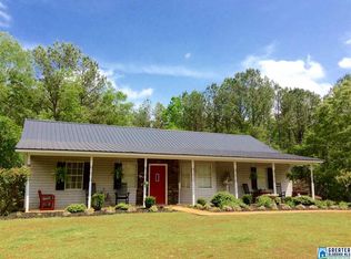 302 Laskas Dr, Wedowee, AL 36278