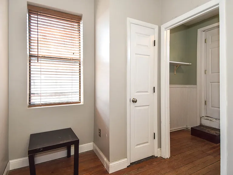 2350 S 10th St #R — Photo 19