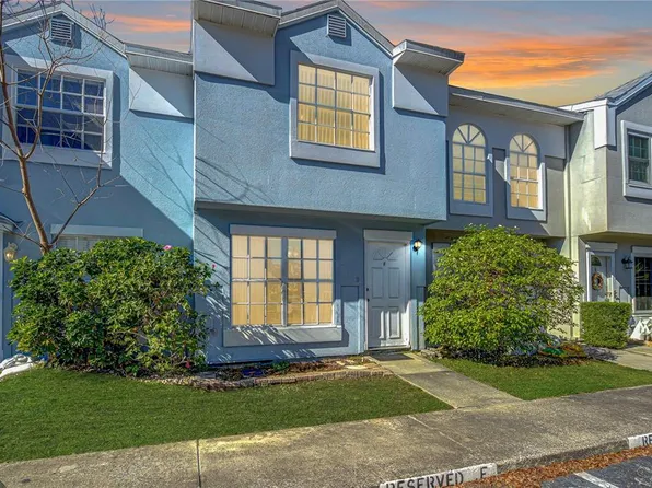 6781 121st Ave APT F, Largo, FL 33773