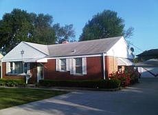 1st image of 9621 Palmer Ave