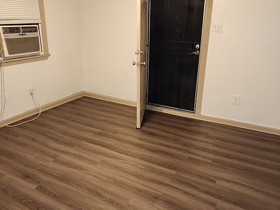 5th image of 3622 Buchanan St #3622