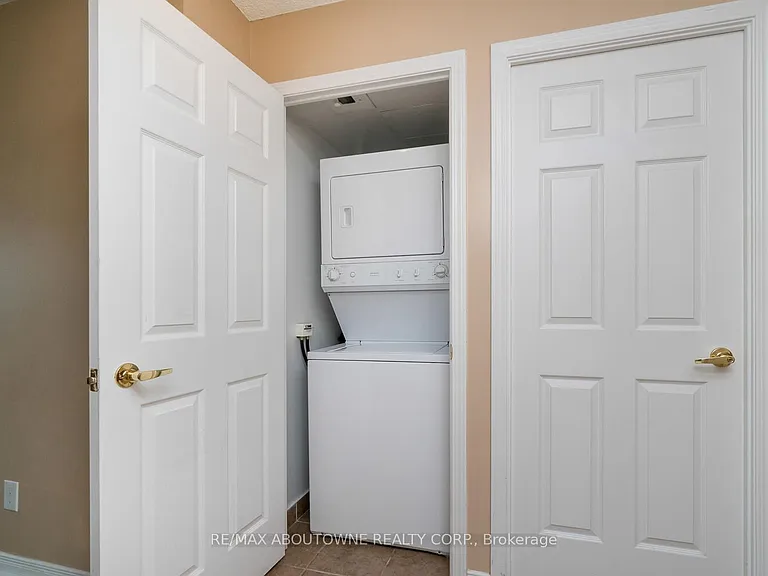 4850 Glen Erin Dr #704 — Photo 21