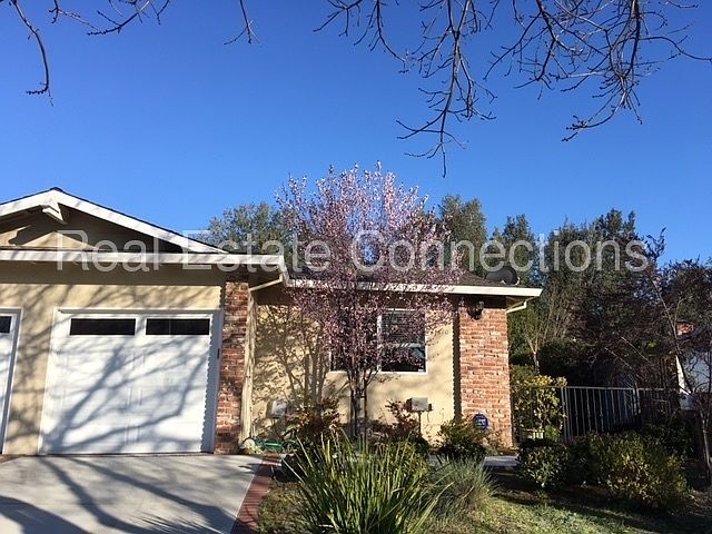 1st image of 610 Vasona Ave