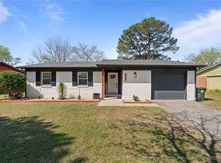 2230 Kingsberry Ln, Fayetteville, NC 28304