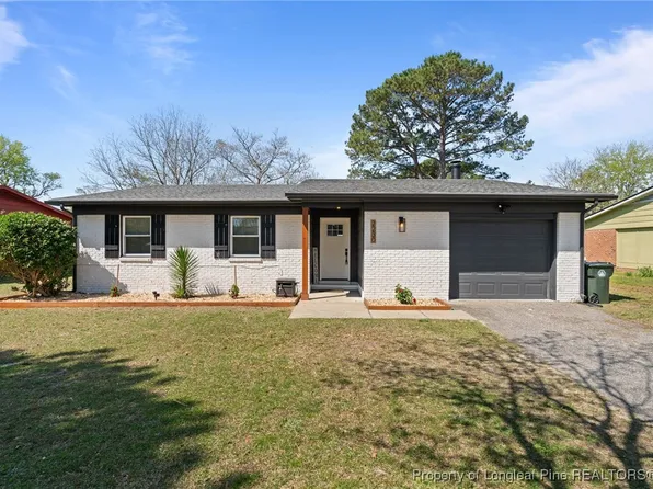 2230 Kingsberry Ln, Fayetteville, NC 28304