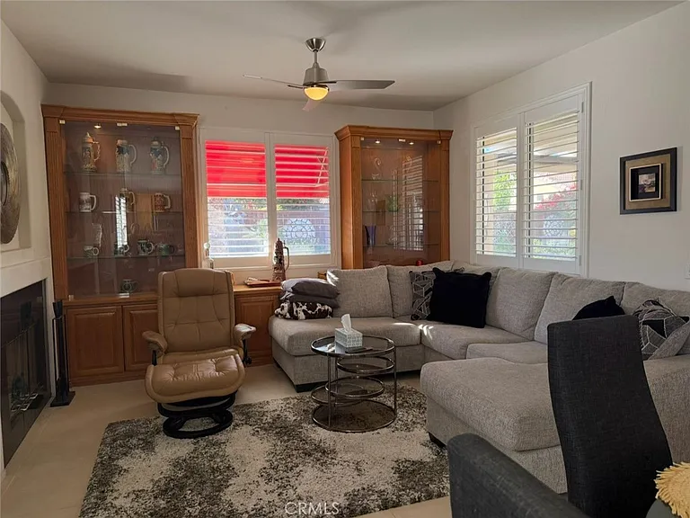 37677 Emerson Dr — Photo 12