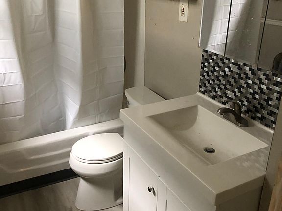 5th image of 1248 Westlake Ave #1