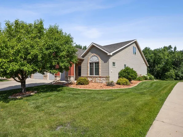 484 19th Ave W Unit F, West Fargo, ND 58078