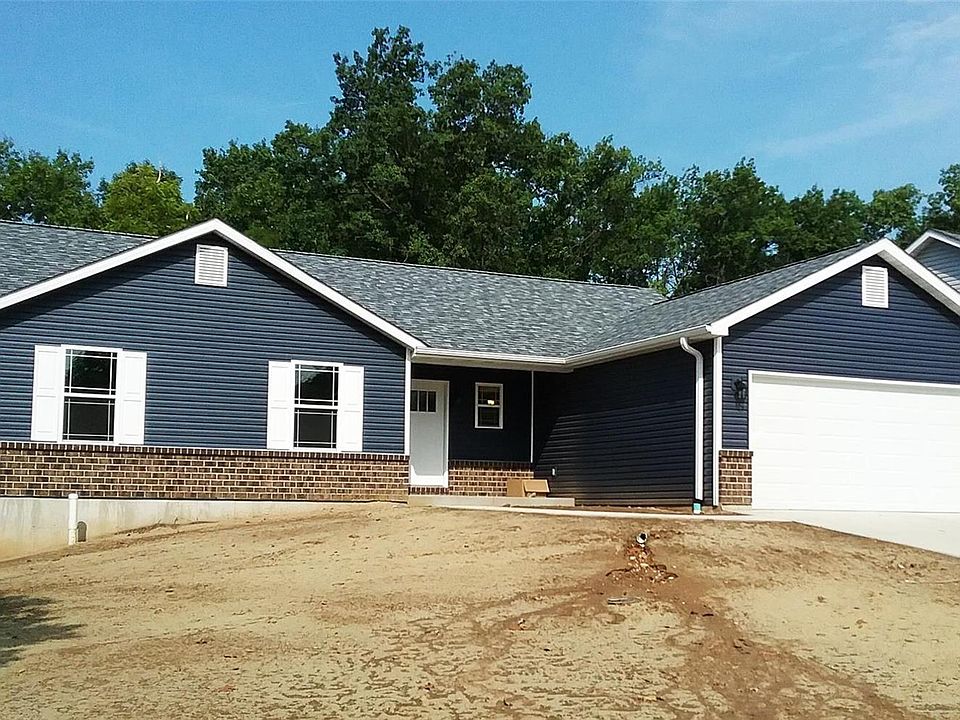 1st image of 261 Cuivre Valley Dr