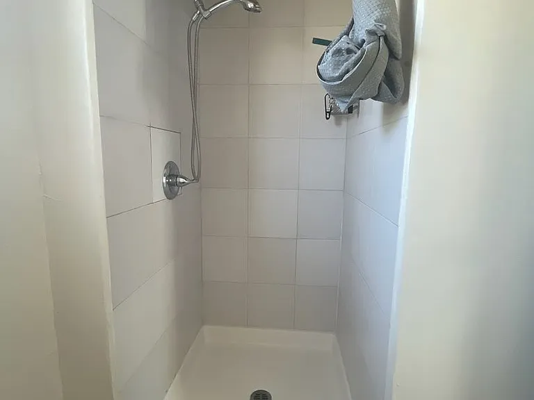 236 Locust St — Photo 8