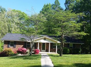 1418 Mimosa Dr, Louisville, TN 37777