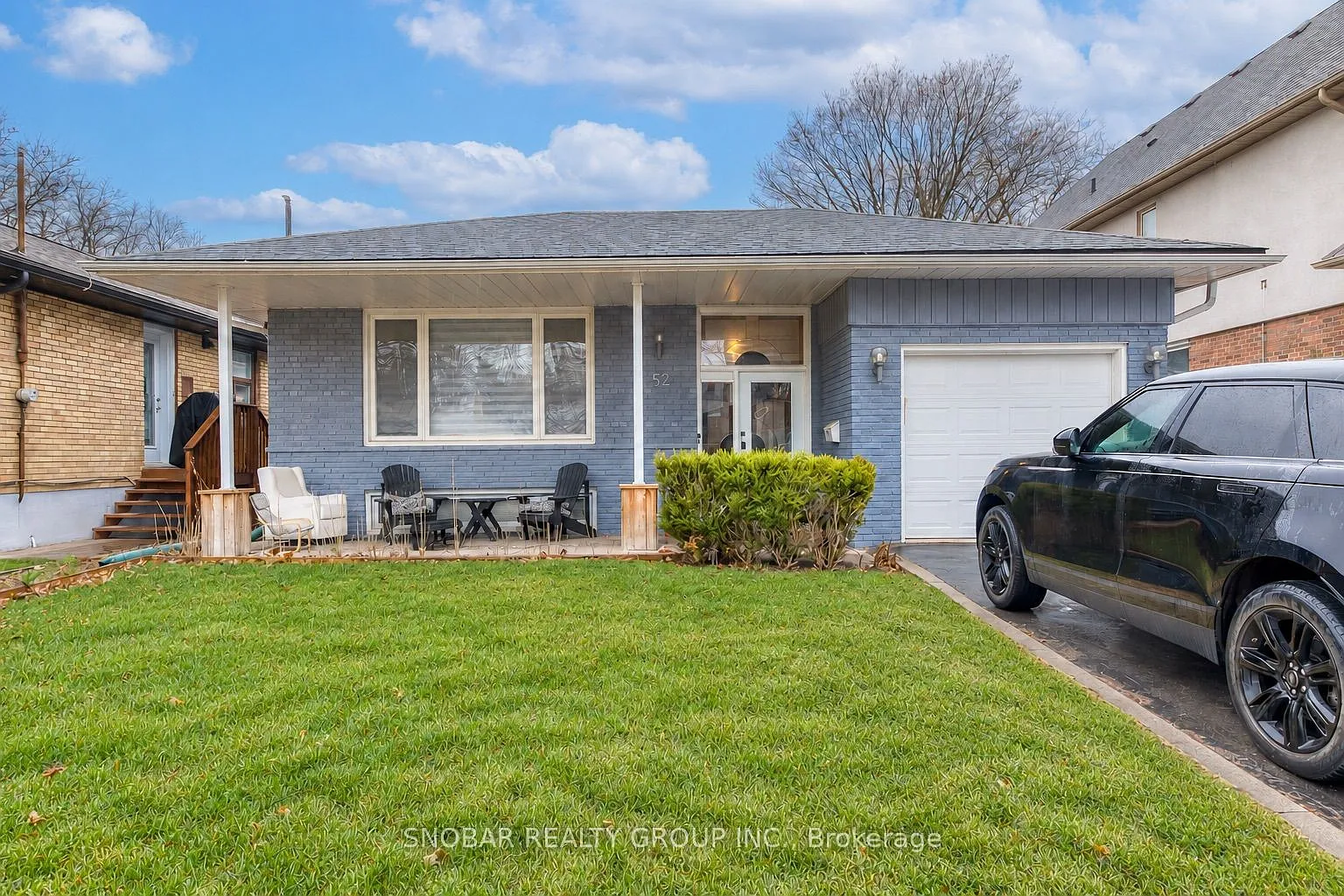 4 bed, $4,700 — Photo 1