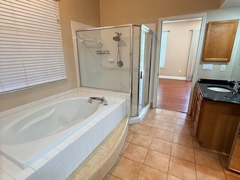 4351 Ellinwood Blvd — Photo 15