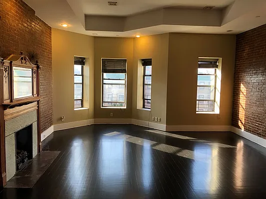 Rented by Corcoran | media 1