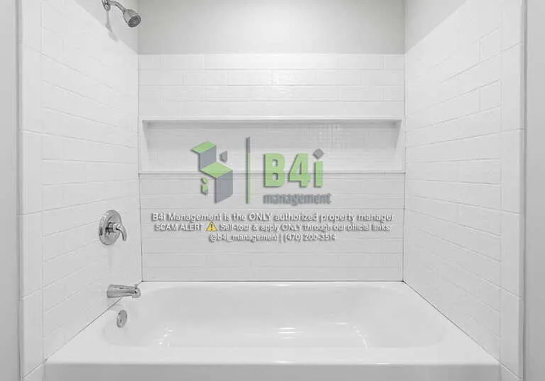 1205 Spring St — Photo 17