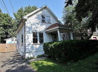 961 Glide St, Rochester, NY 14606