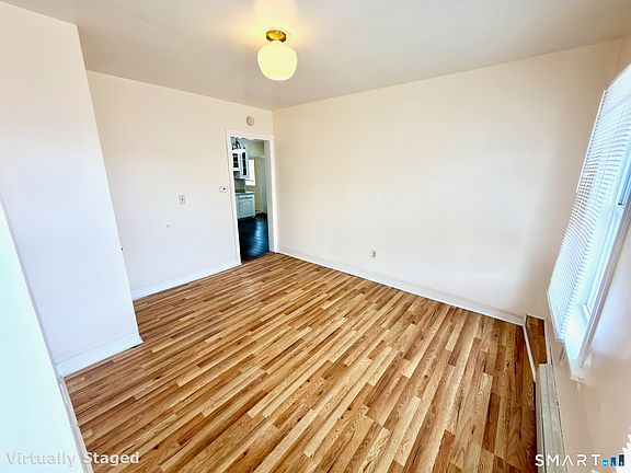 4th image of 259 6th St