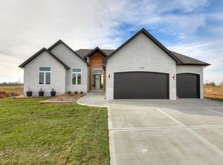 Adrian Plan, Falcon Lakes, Basehor, KS 66007