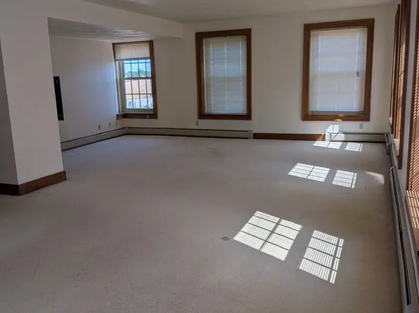 Whiting Place (Residential), 1408 Strongs Ave APT 402, Stevens Pt, WI 54481