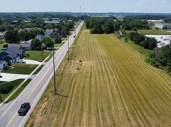 131 W Greenwich Rd, Seville, OH 44273