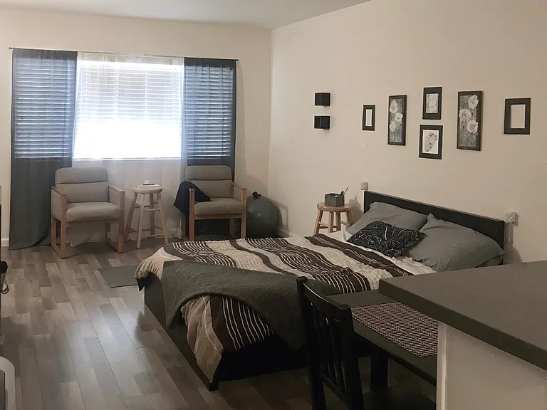 1938 S Garth Ave #3 — Photo 5