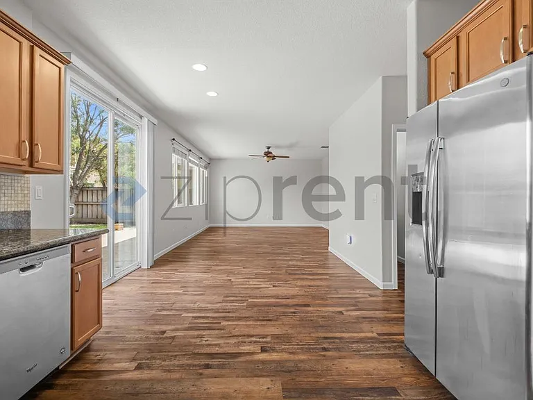 1000 Morning Glory Way — Photo 10