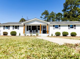 208 Mullis St, Sylvester, GA 31791