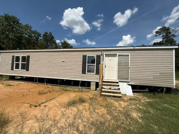 212 W Saunders Rd, Dothan, AL
