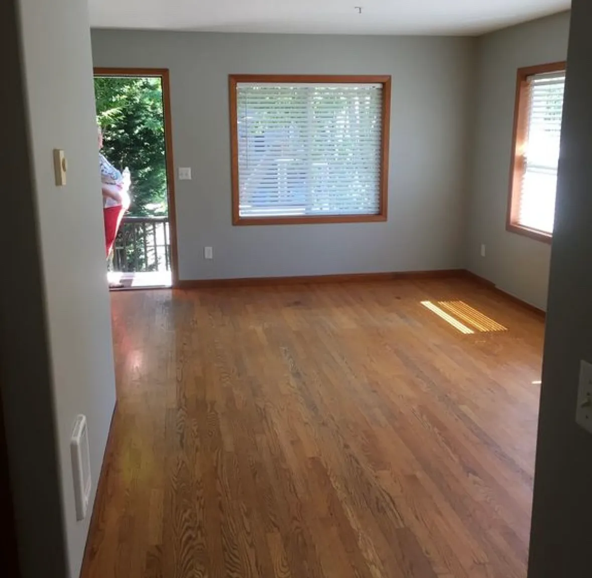 2 bed, 786 sqft, $1,700 — Photo 3