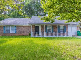 5614 Regency Forest Ct, Lithonia, GA 30038