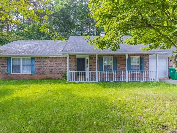 5614 Regency Forest Ct, Lithonia, GA 30038