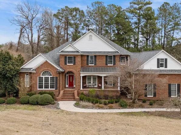 1005 Colleton Way, Trent Woods, NC 28562