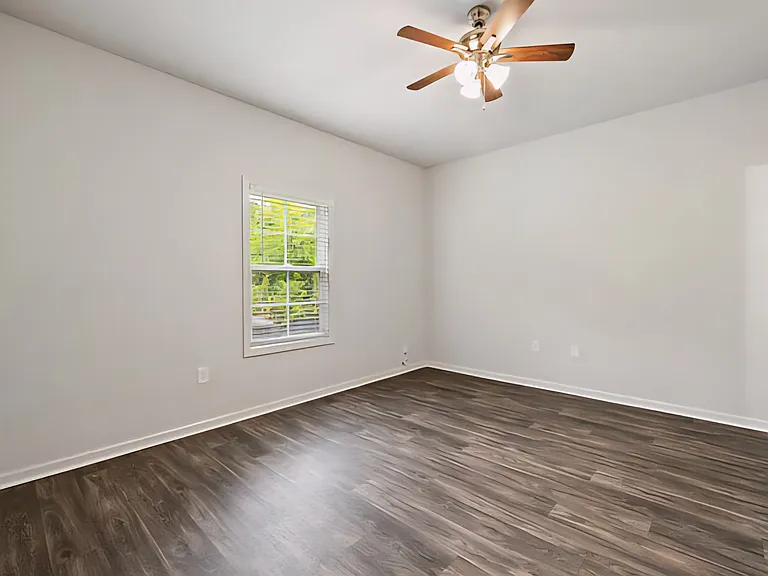 Springhill Apartments — Photo 8