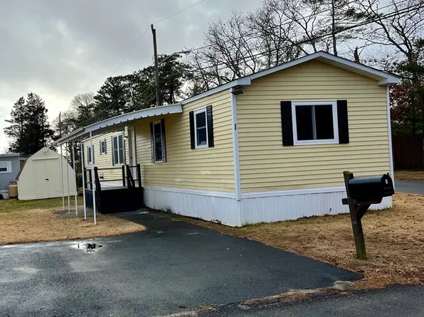 1 Joseph St, East Wareham, MA 02538