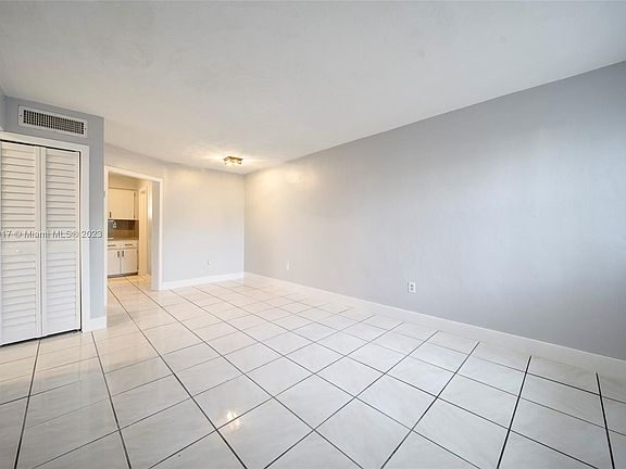 5th image of 4521 NW 14th Ave #4521