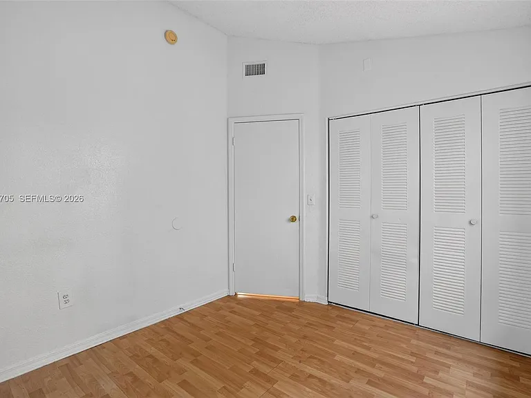 6225 Kendale Lakes Cir #253 — Photo 7
