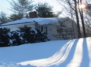 118 Poland Rd, Auburn, ME 04210