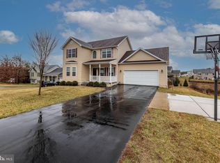 224 Paragon Dr, Bunker Hill, WV 25413