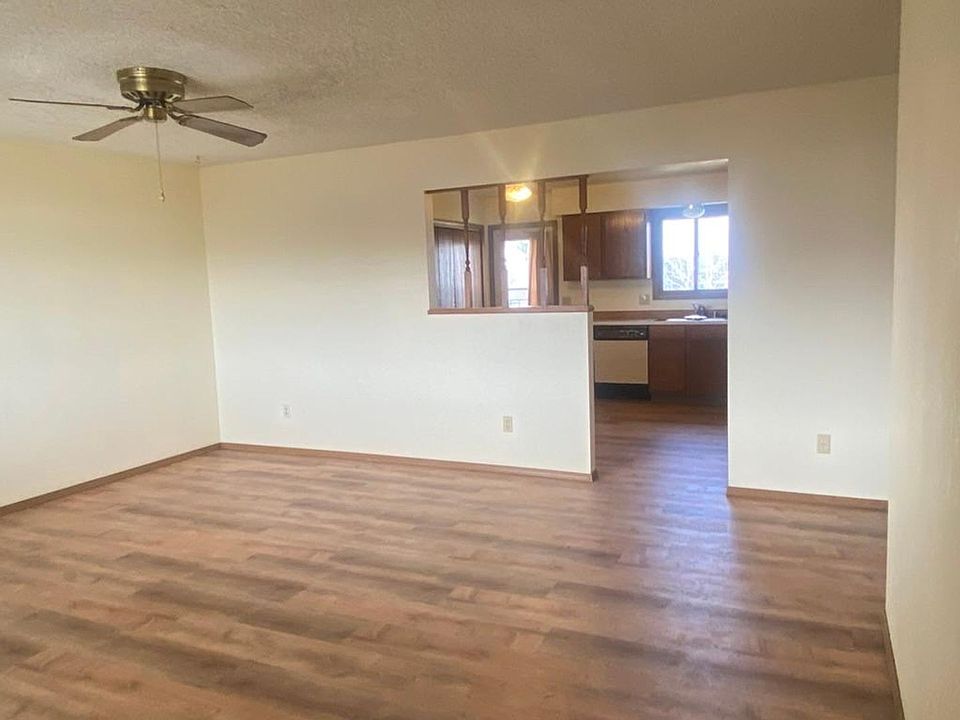 1st image of 2037 35th Ave Unit 1