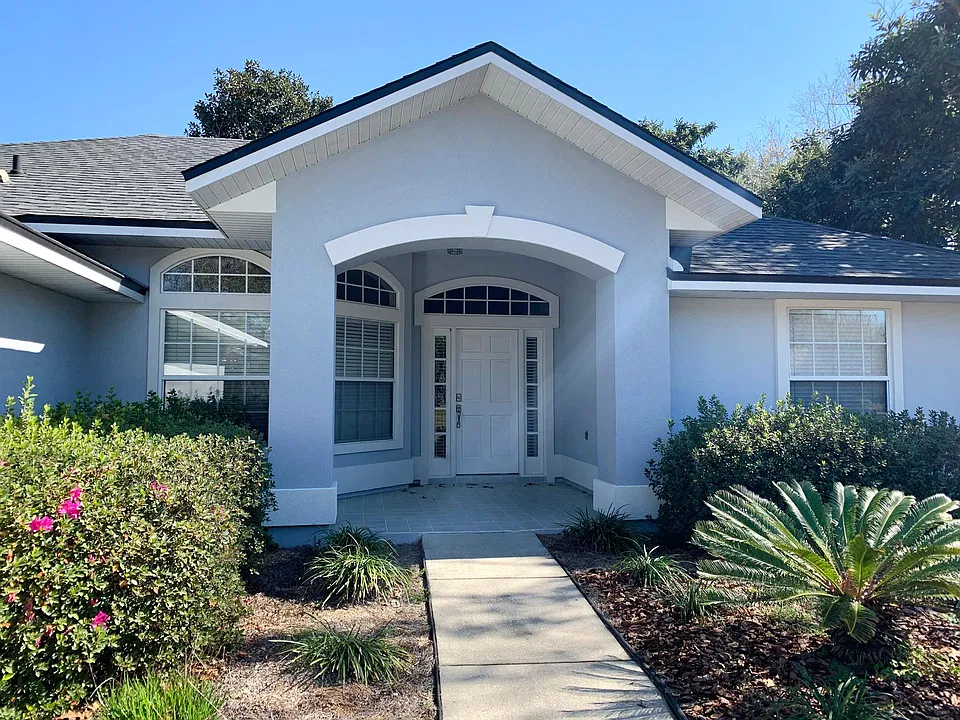 6217 NW 35th Ter