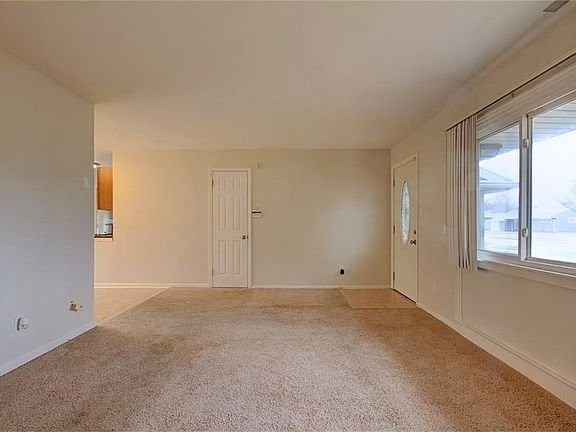 3rd image of 6507 Denison Blvd