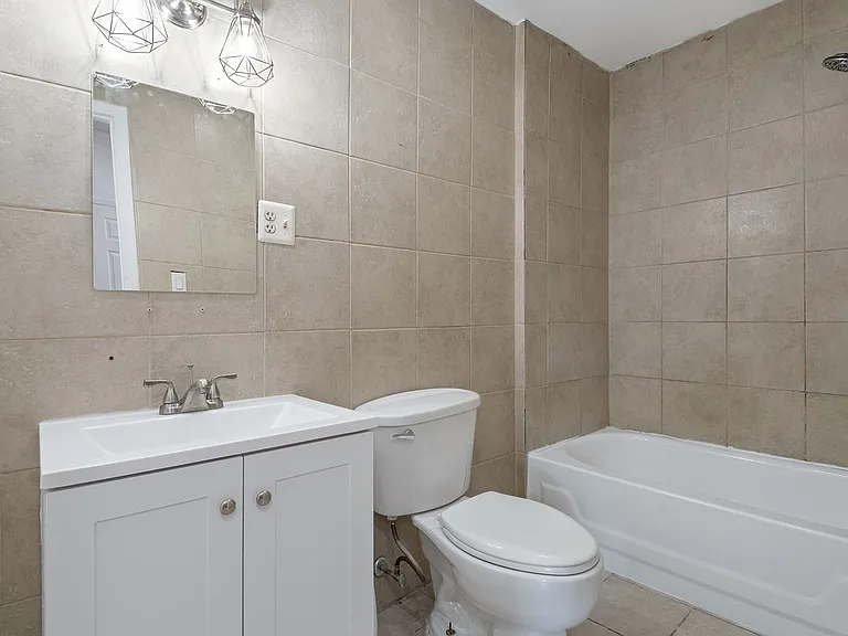 310A Paterson Plank Rd #3B — Photo 10