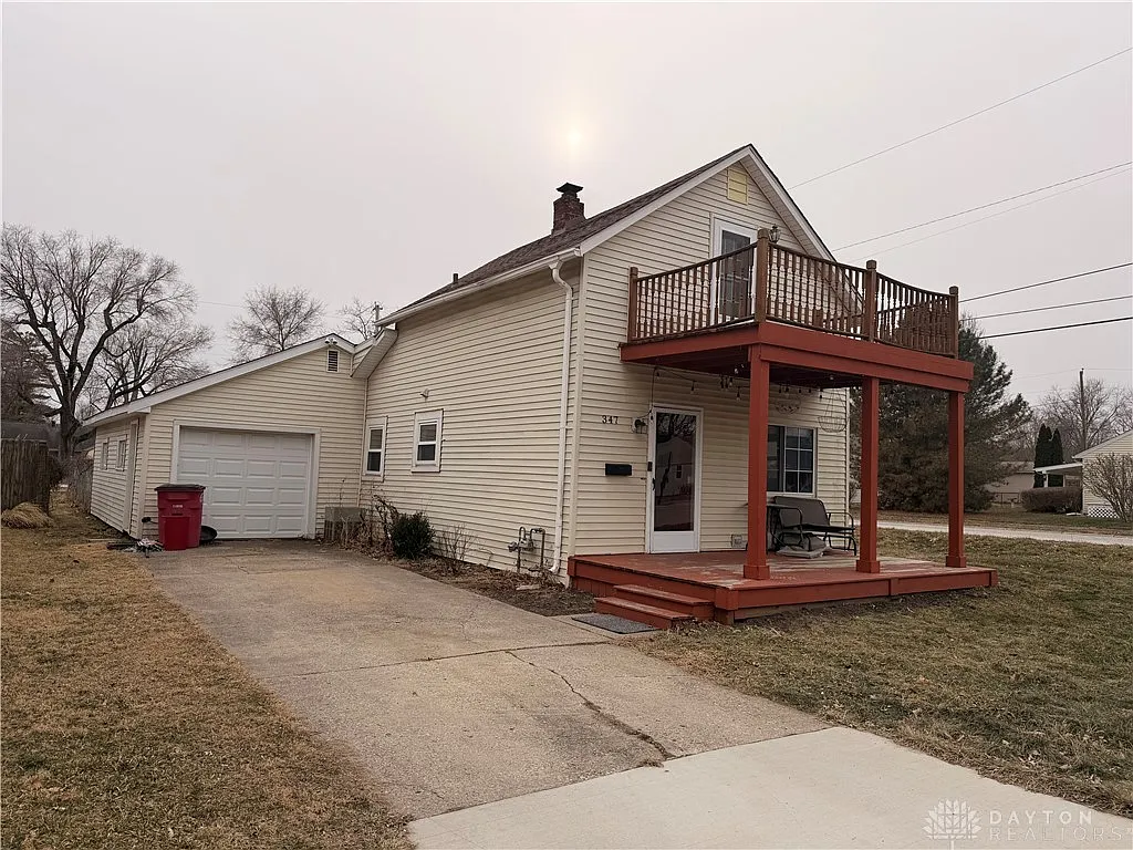 347 Park Ave photo 1
