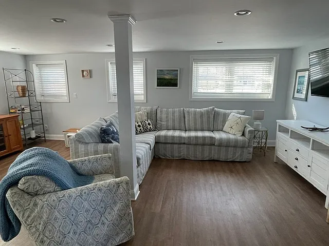 52 Seaside Ave — Photo 15