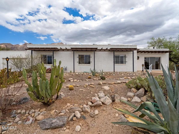 6530 N Longfellow Dr, Tucson, AZ 85718